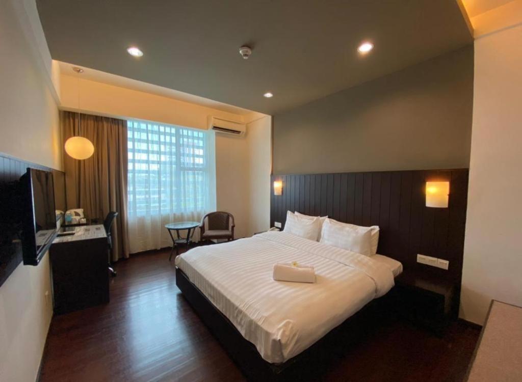 Kemena View Hotel קוצ'ינג מראה חיצוני תמונה